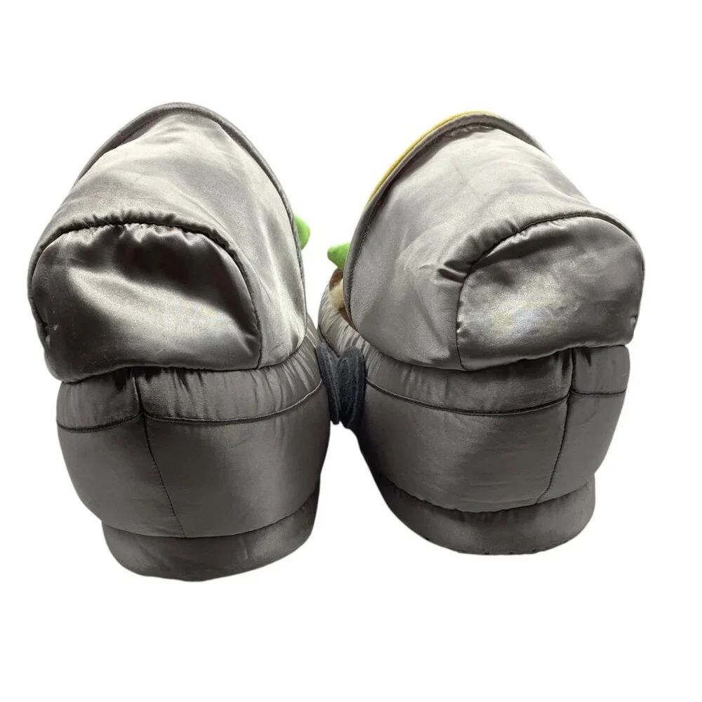 Gap Star Wars Baby Yoda Plush Slippers Youth 1-2 Soft & Cozy Comfy Non-slip Sole